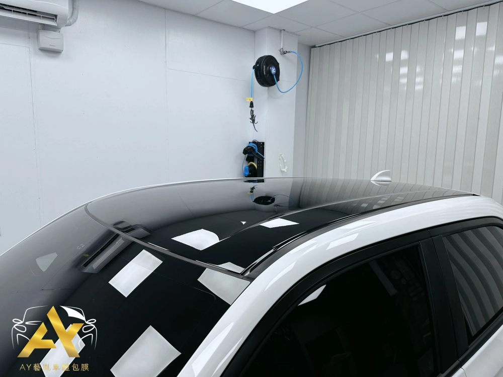 車款:HRV e:HEV 
施工項目：
車頂黑化