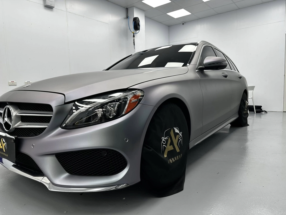 Mercedes-Benz C 300旅行車