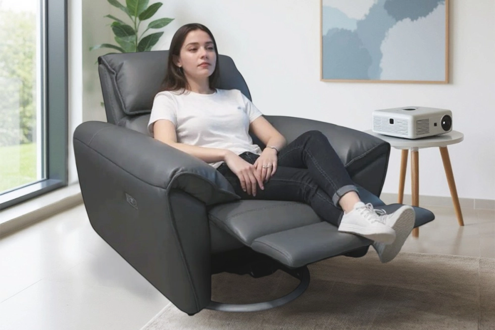 誰說在家看電影就要委屈？【單人電動旋轉搖椅】科技與舒適的完美結合