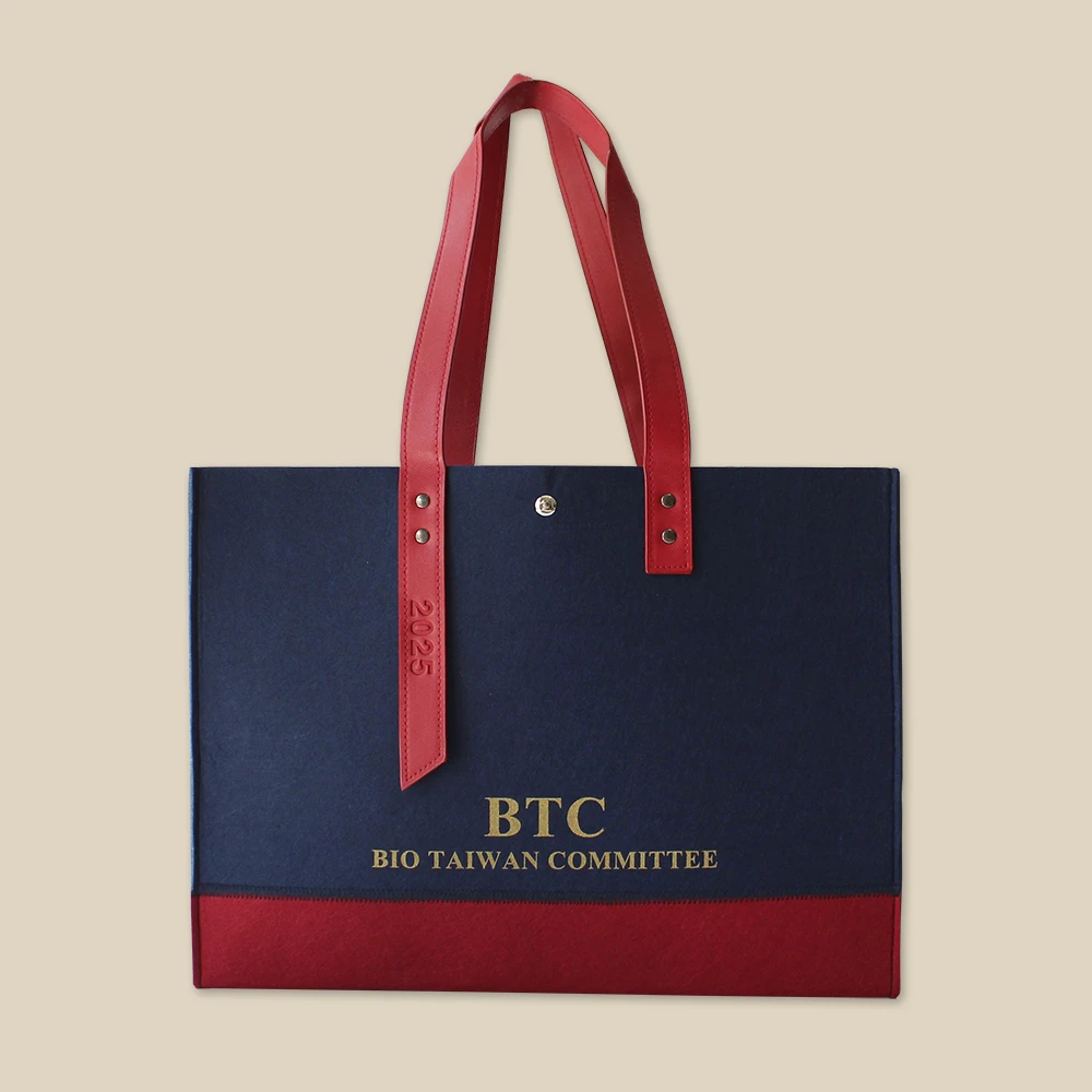 立體毛氈袋 - BTC