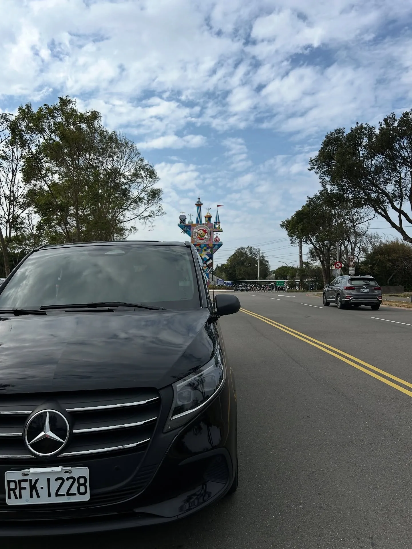 今天當娃娃車全車chicco裝備，說真的我還沒去過小人國｜台南包車旅遊推薦｜安南區包車旅遊推薦