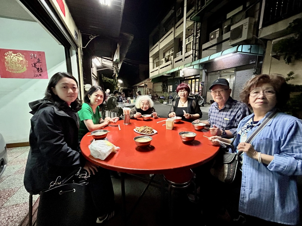 台南到台中飛花落院，北港ㄧ日家庭輕旅行