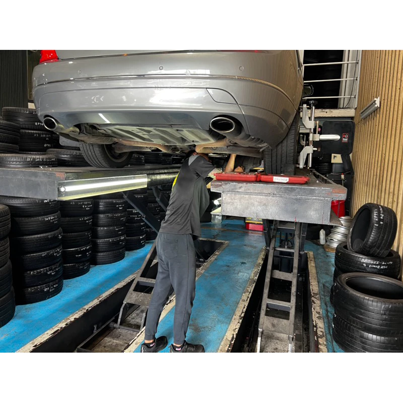 a216倍耐力VERDE 235-60-18兩條5000含裝9成22年