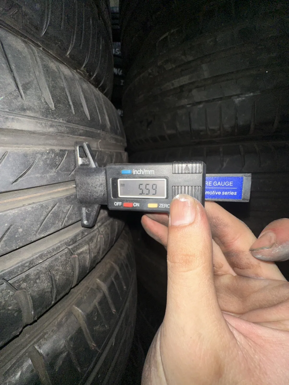 登錄普EC330 四條 185-55-16