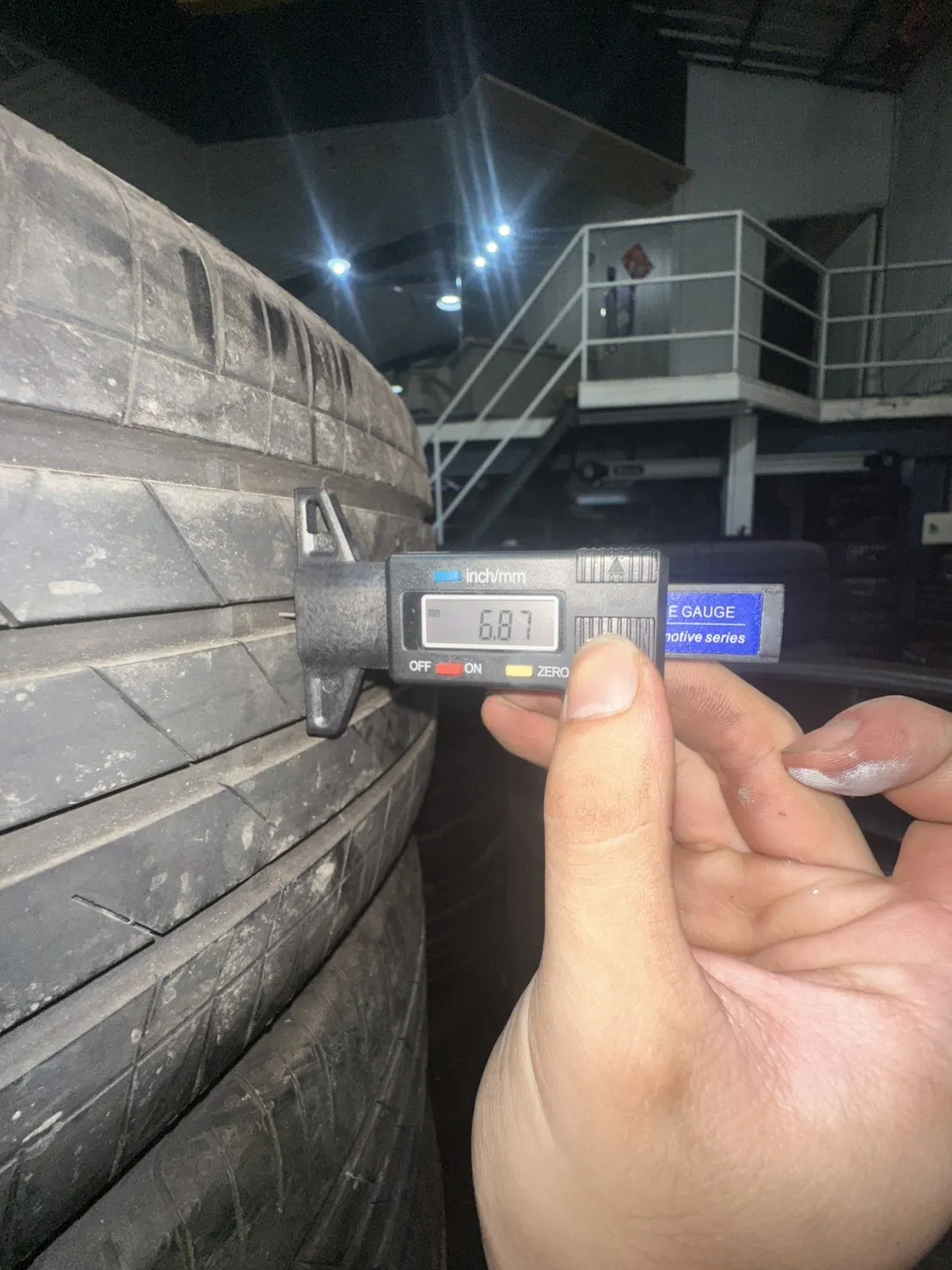 固特異GRIP 四條 215-50-18