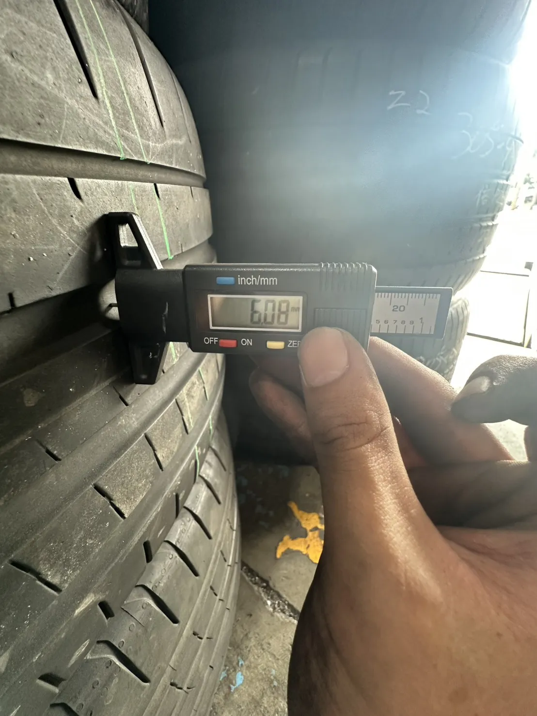 橫濱SPORT V107 二條 255-35-21