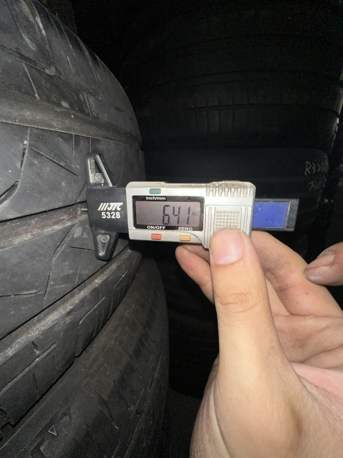 普利司通 R660A 四條 235-60-17