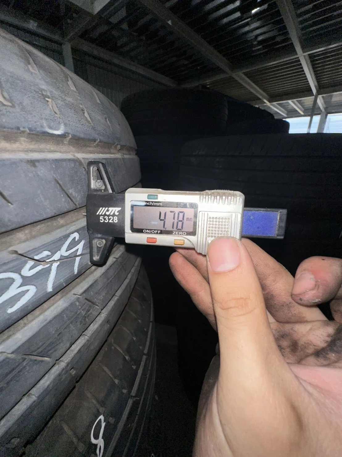 馬牌UC6 二條 235-65-18