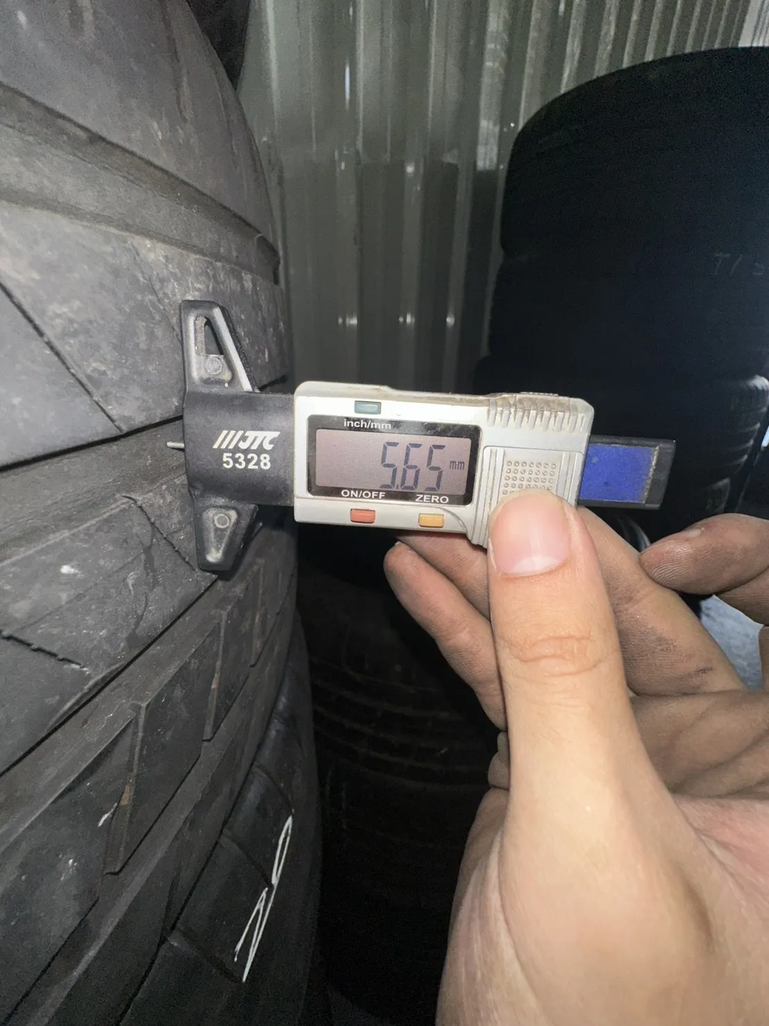 普利司通001（防爆）二條 275-40-20