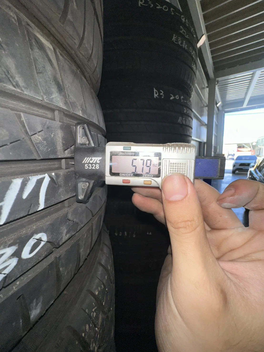 海倍德HF330 二條 205-40-17