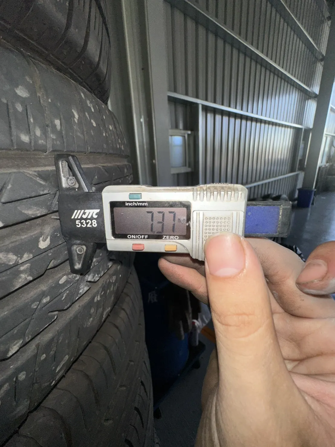 普利司通ER33 四條 195-50-16