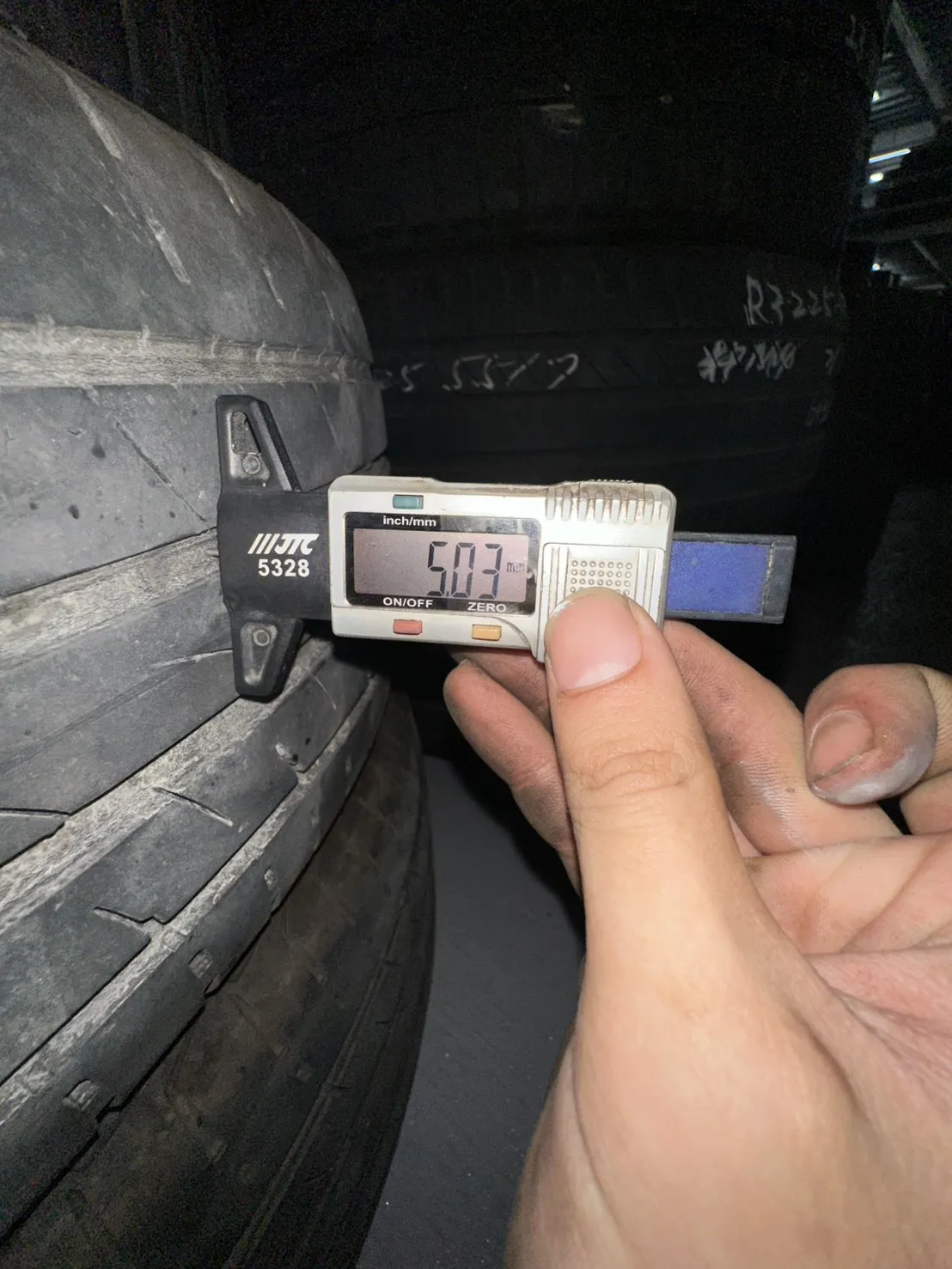 馬牌UC6 二條 225-65-17