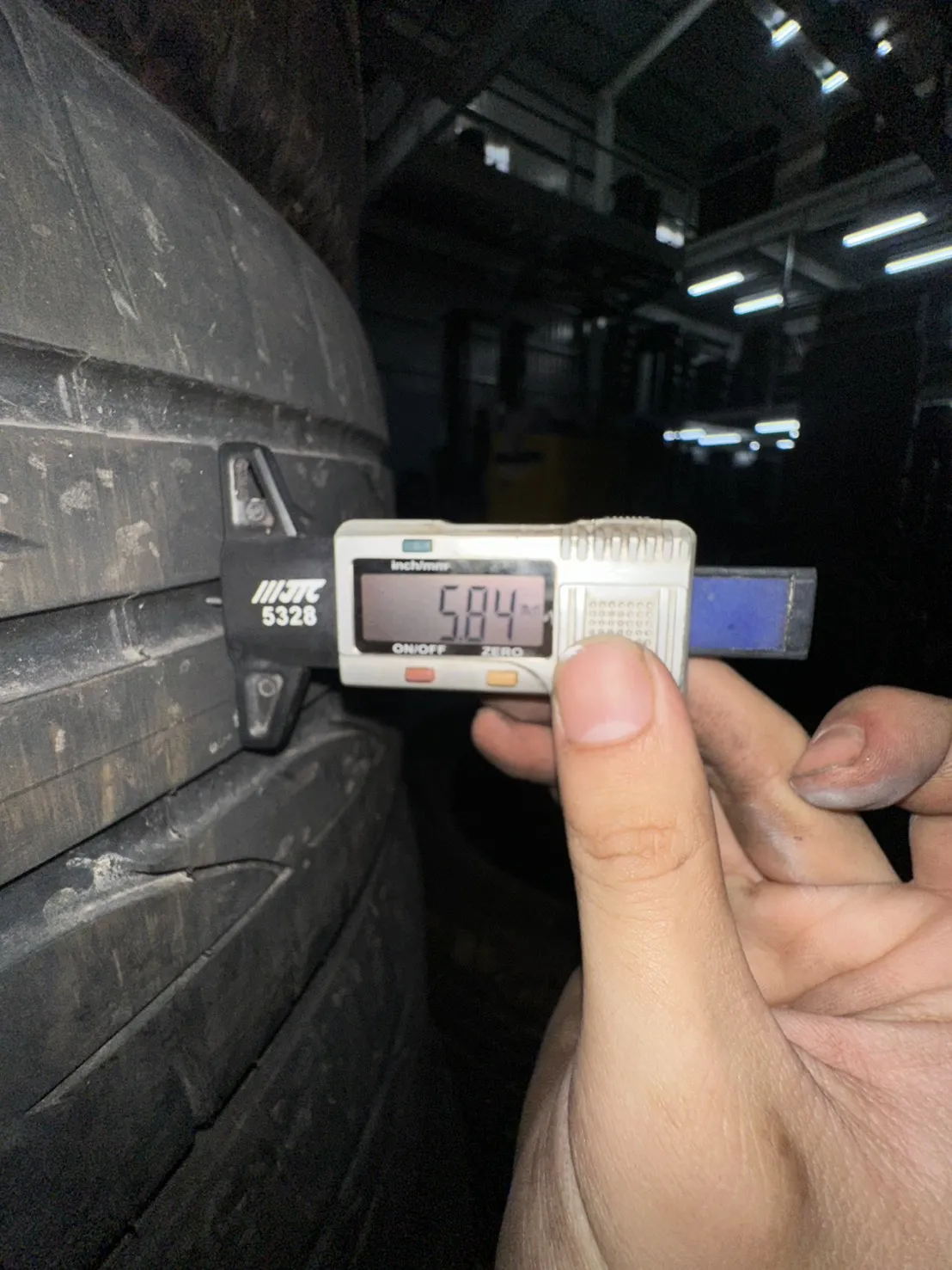 普利司通S001 二條 235-40-19