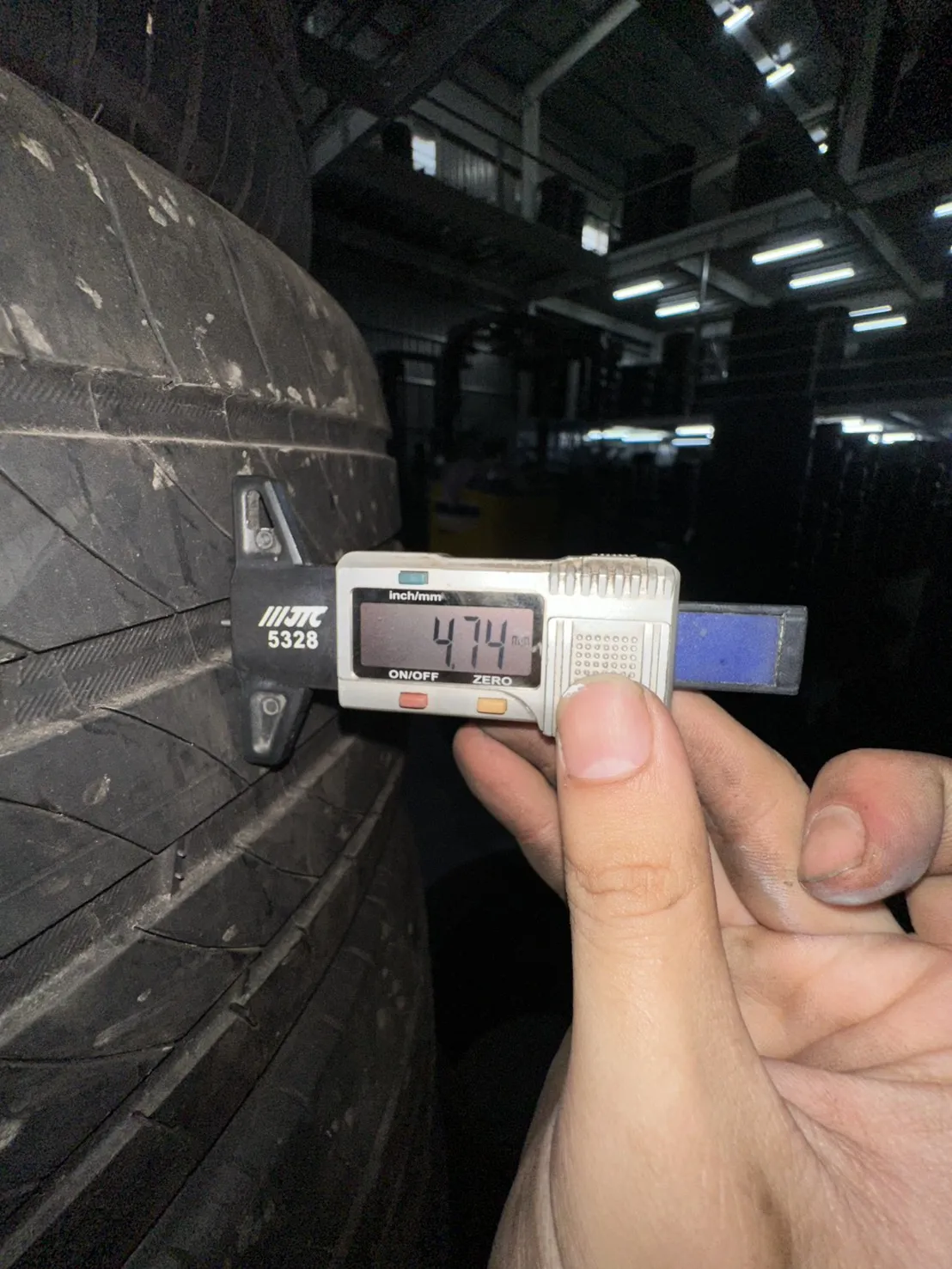 米其林E-PRIMACY 二條 235-40-19