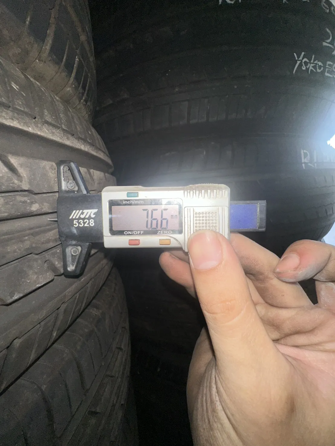 橫濱ES32 四條 185-60-15