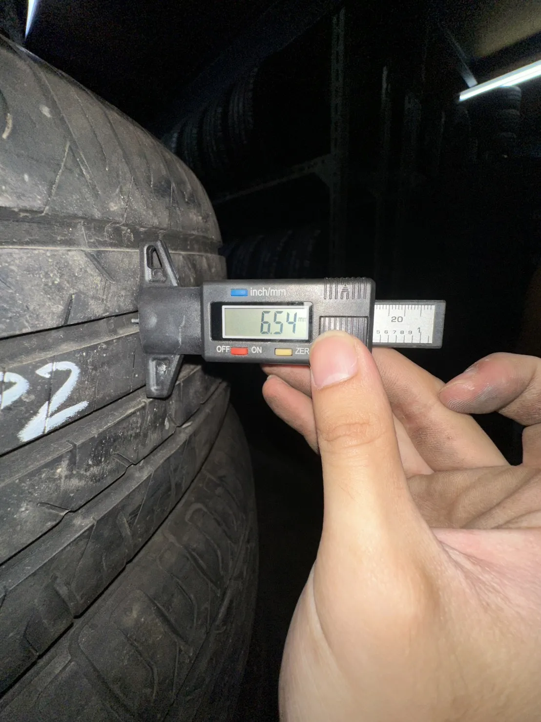 固特異DP2 二條 215-60-16