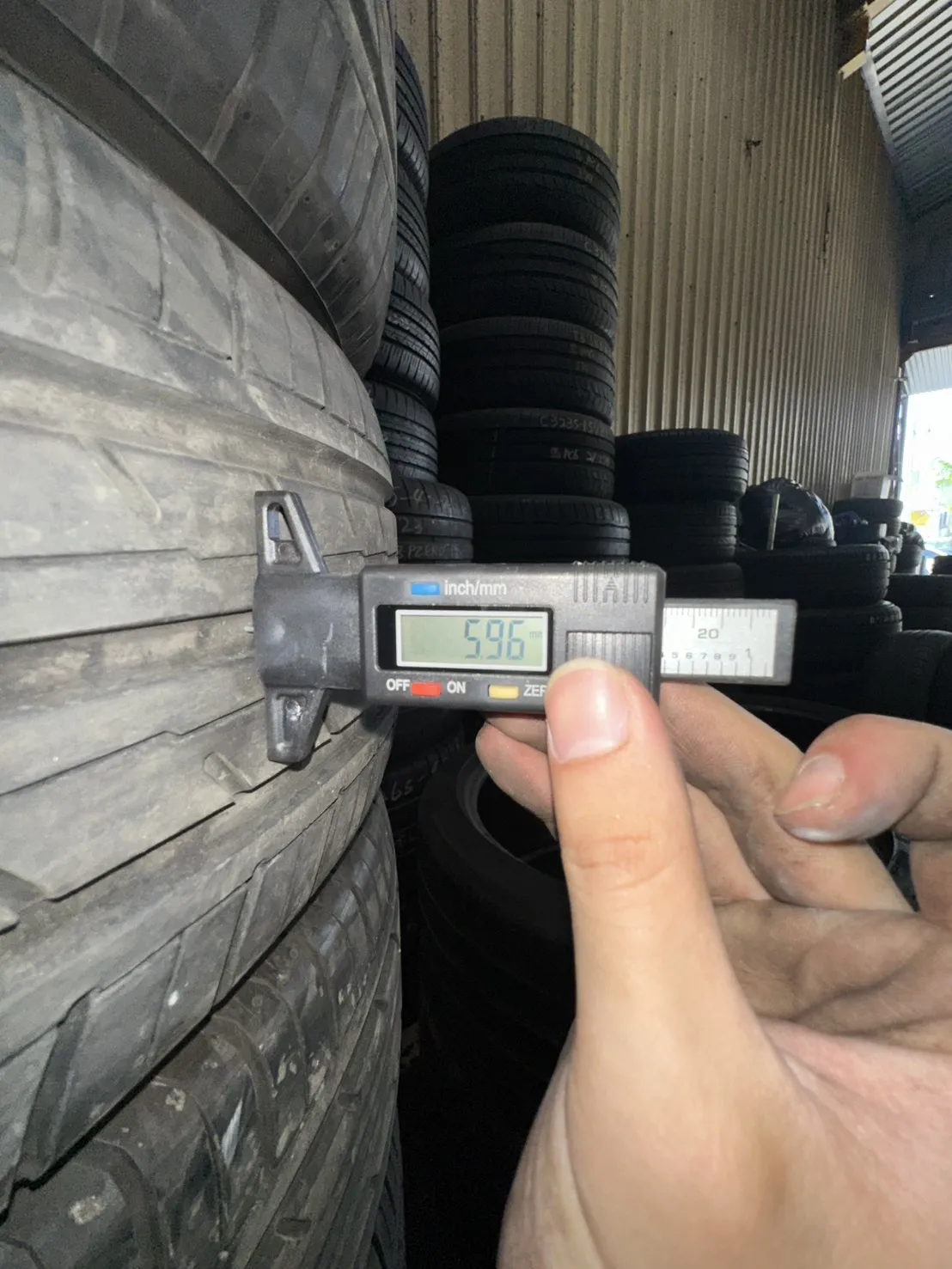 橫濱ES32 二條 215-60-16