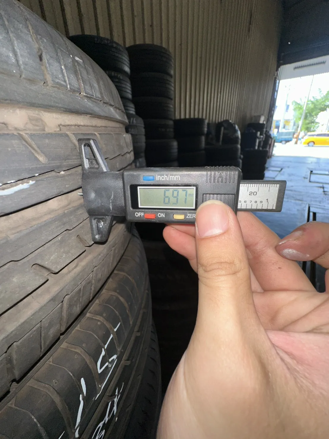 橫濱ES32 二條 205-65-15