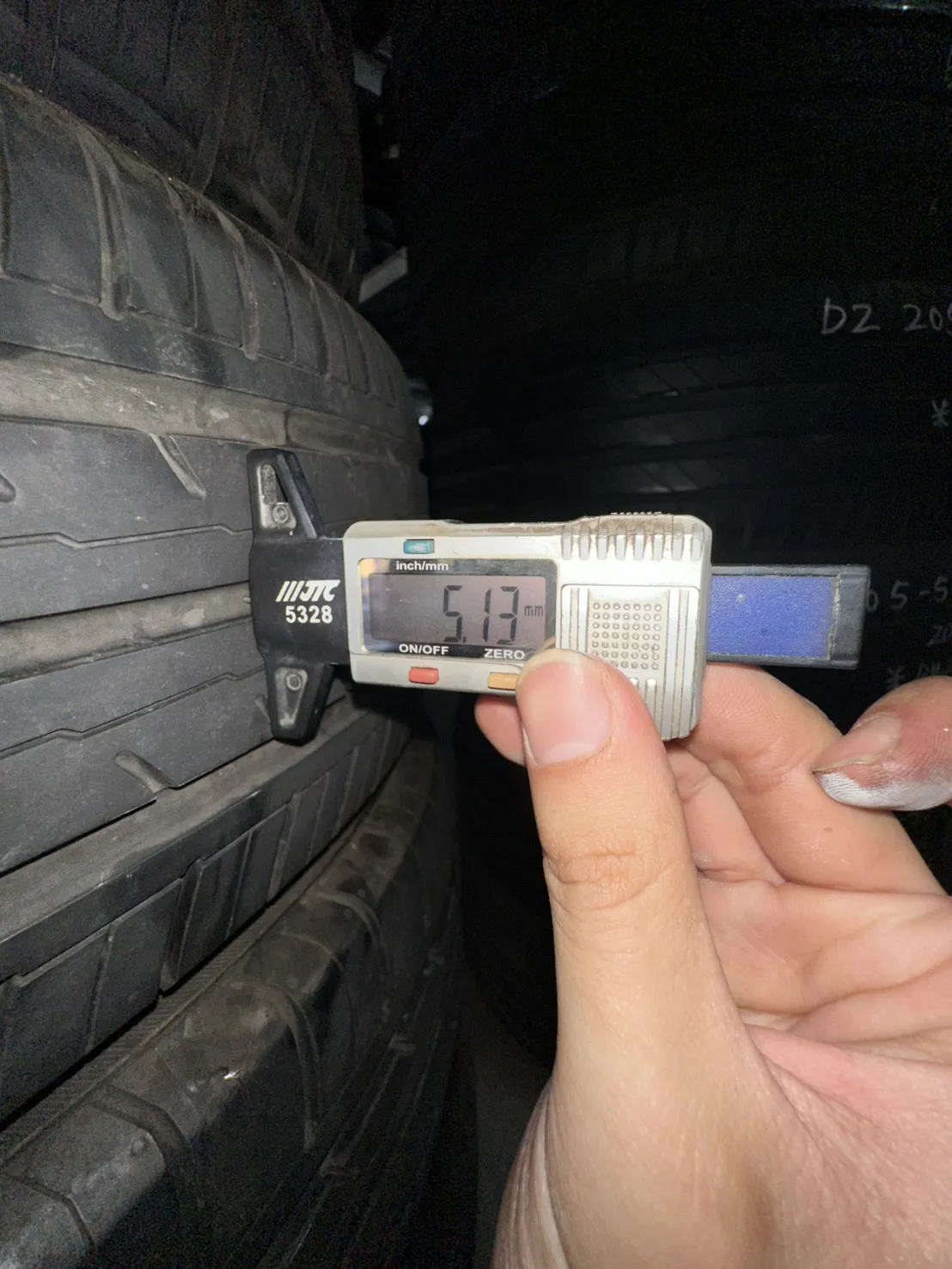 橫濱ES32 四條 195-65-15