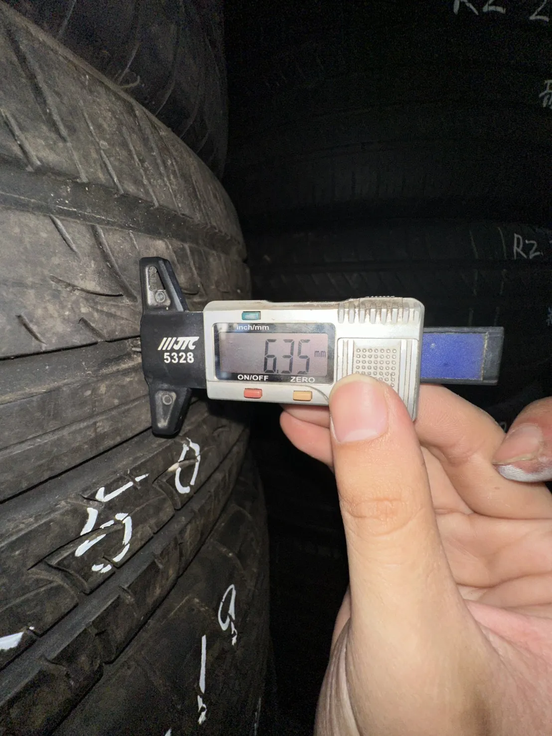 建大KR50 二條 235-55-19