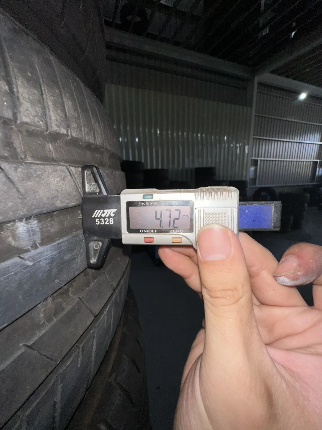 登錄普SPORT MAXX 二條 235-40-19