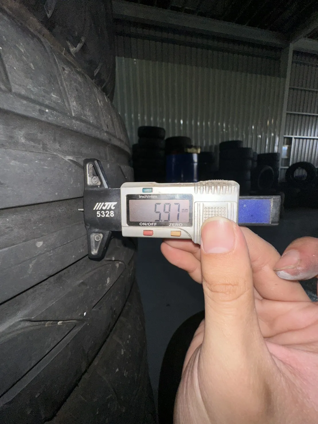 普利司通S001 四條 225-40-18