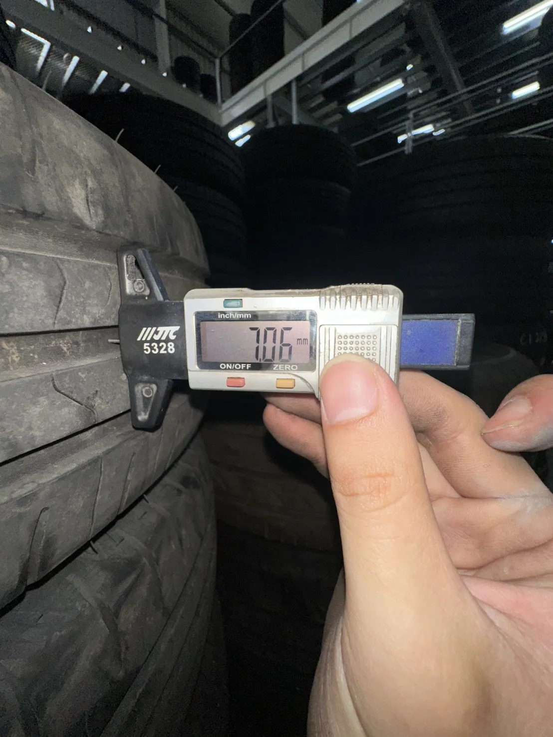 飛隼SN832 二條 175-70-13