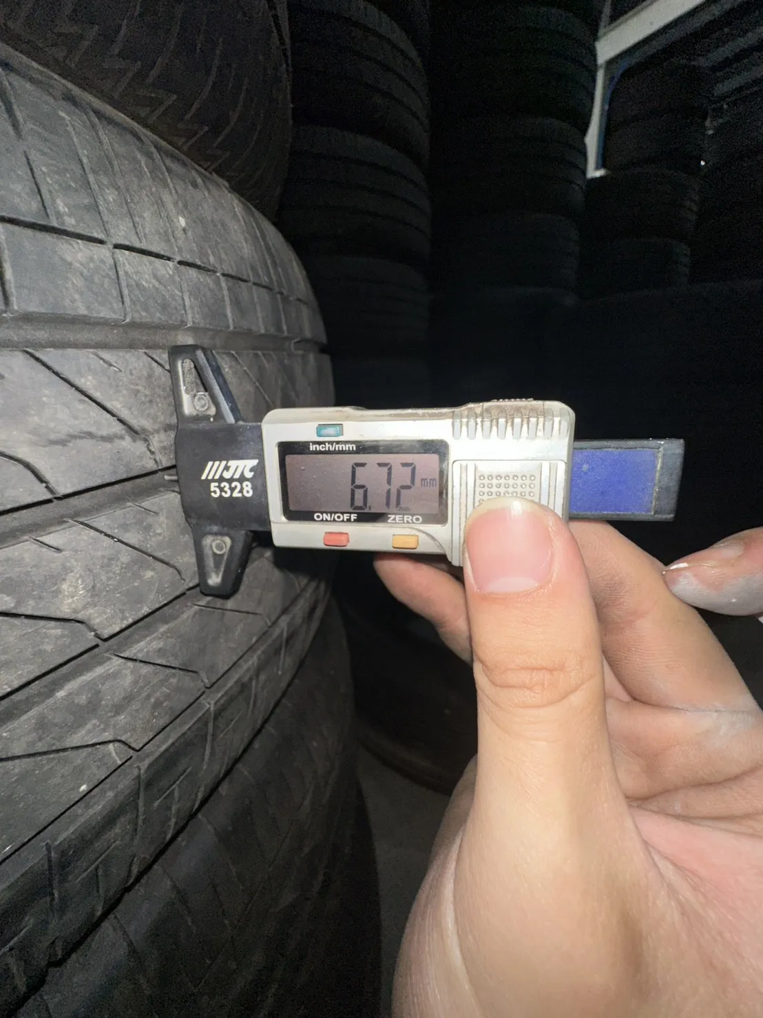 普利司通T005A 四條 215-50-17