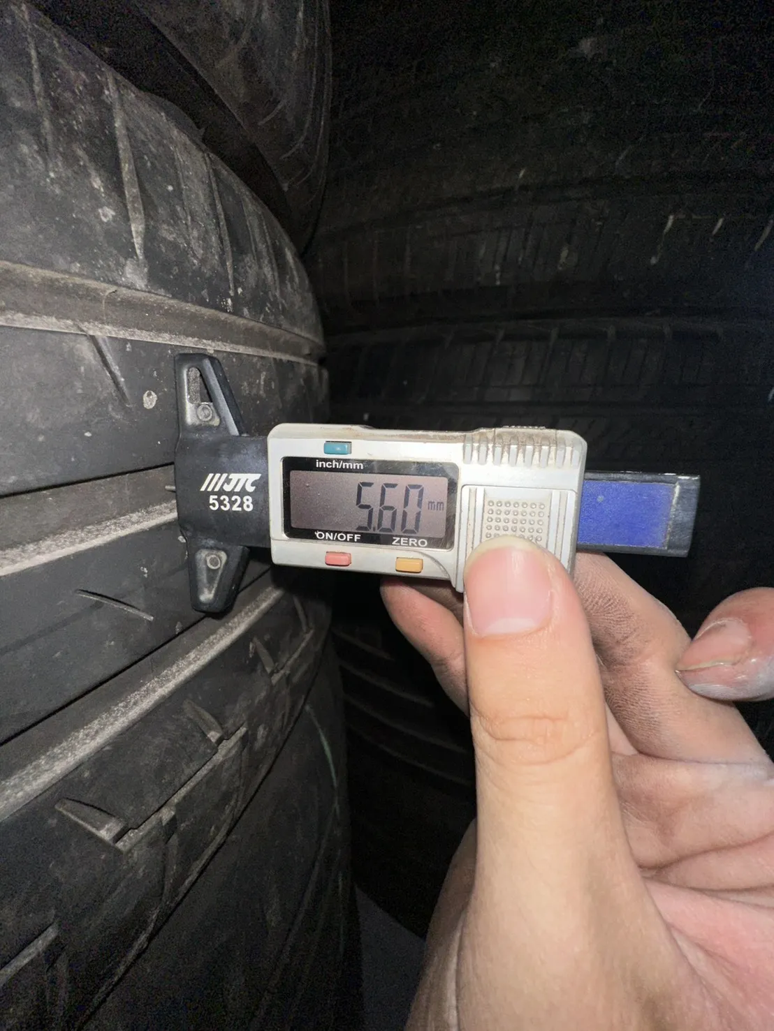 馬牌PC6 四條(二深二淺） 235-45-18