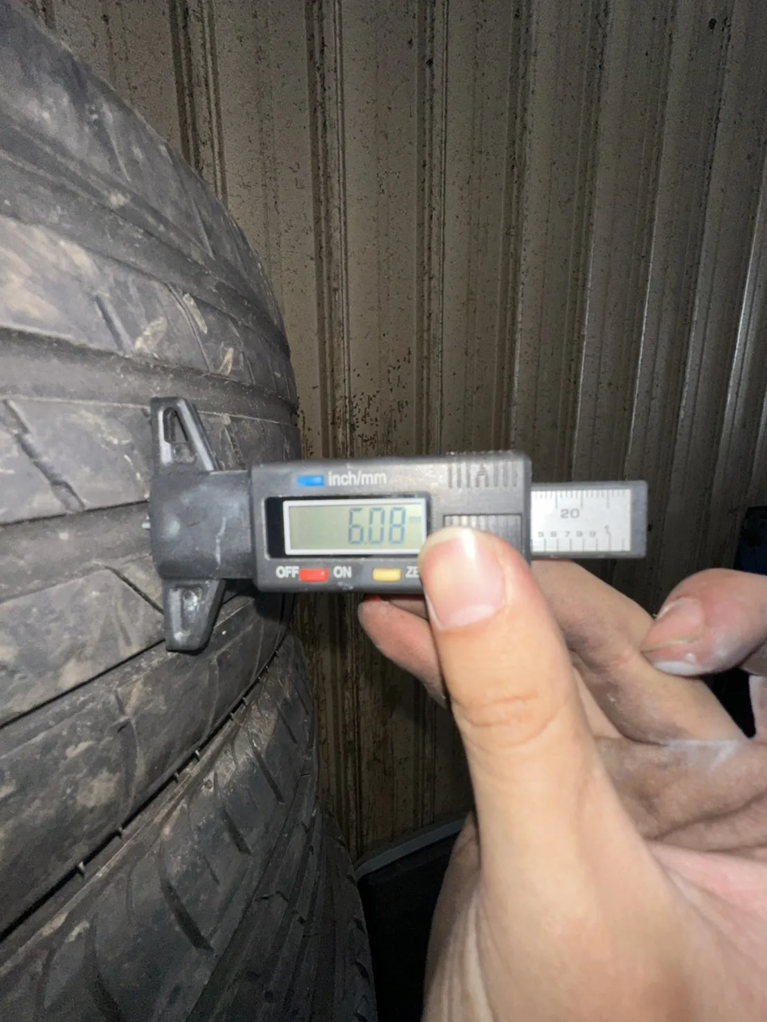 尼克森SU1 二條 205-45-16