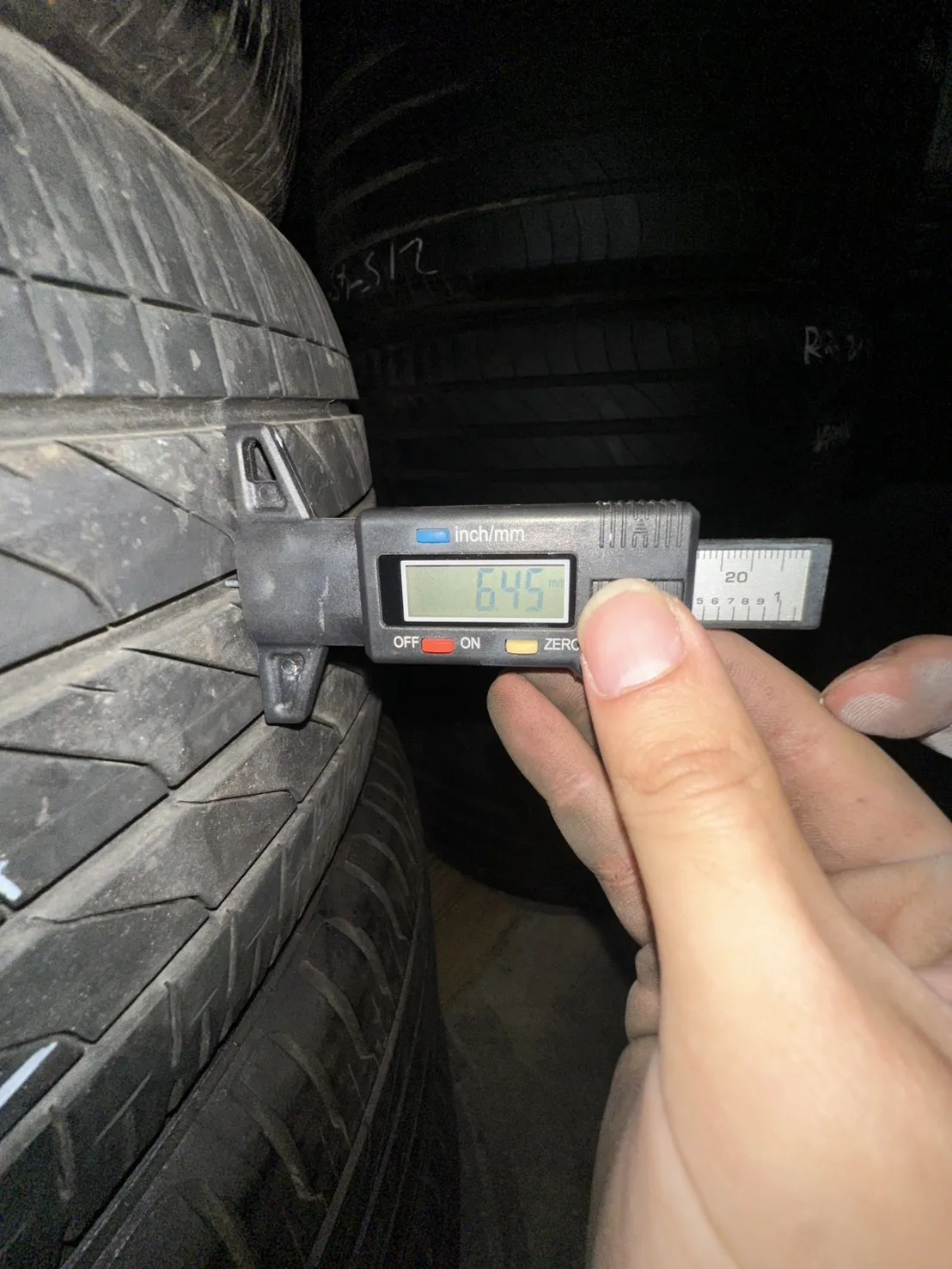 普利司通T005A 二條 215-50-17