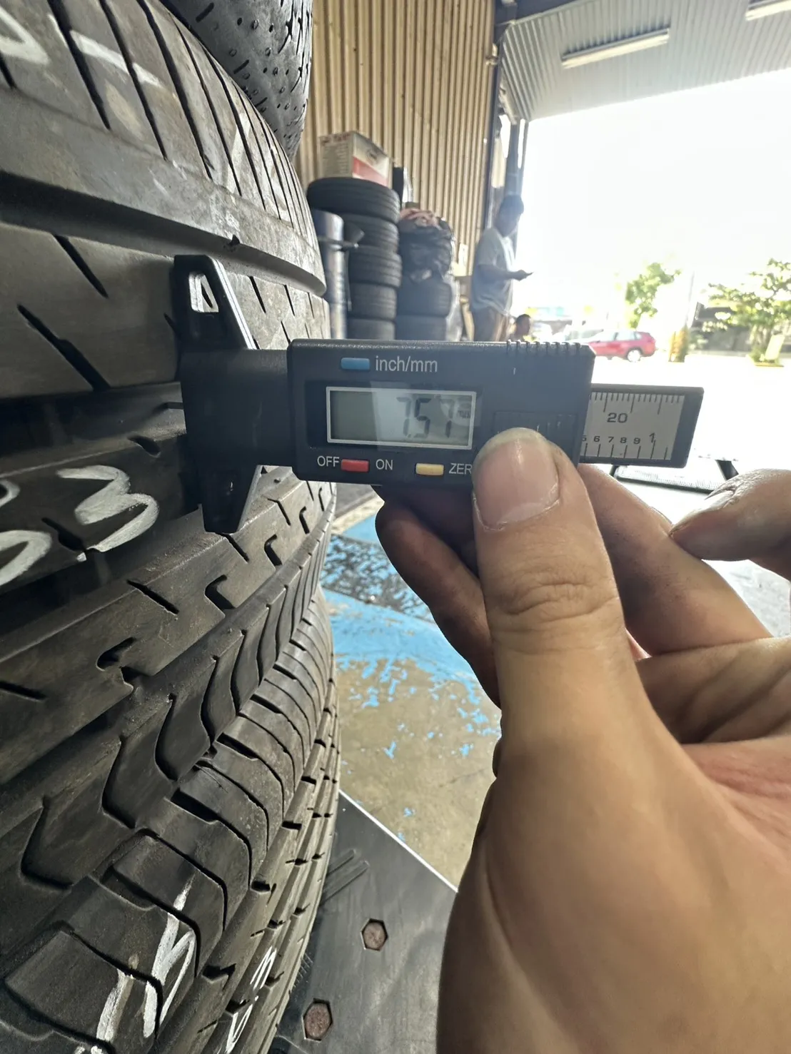 登錄普VE303 二條 215-55-16