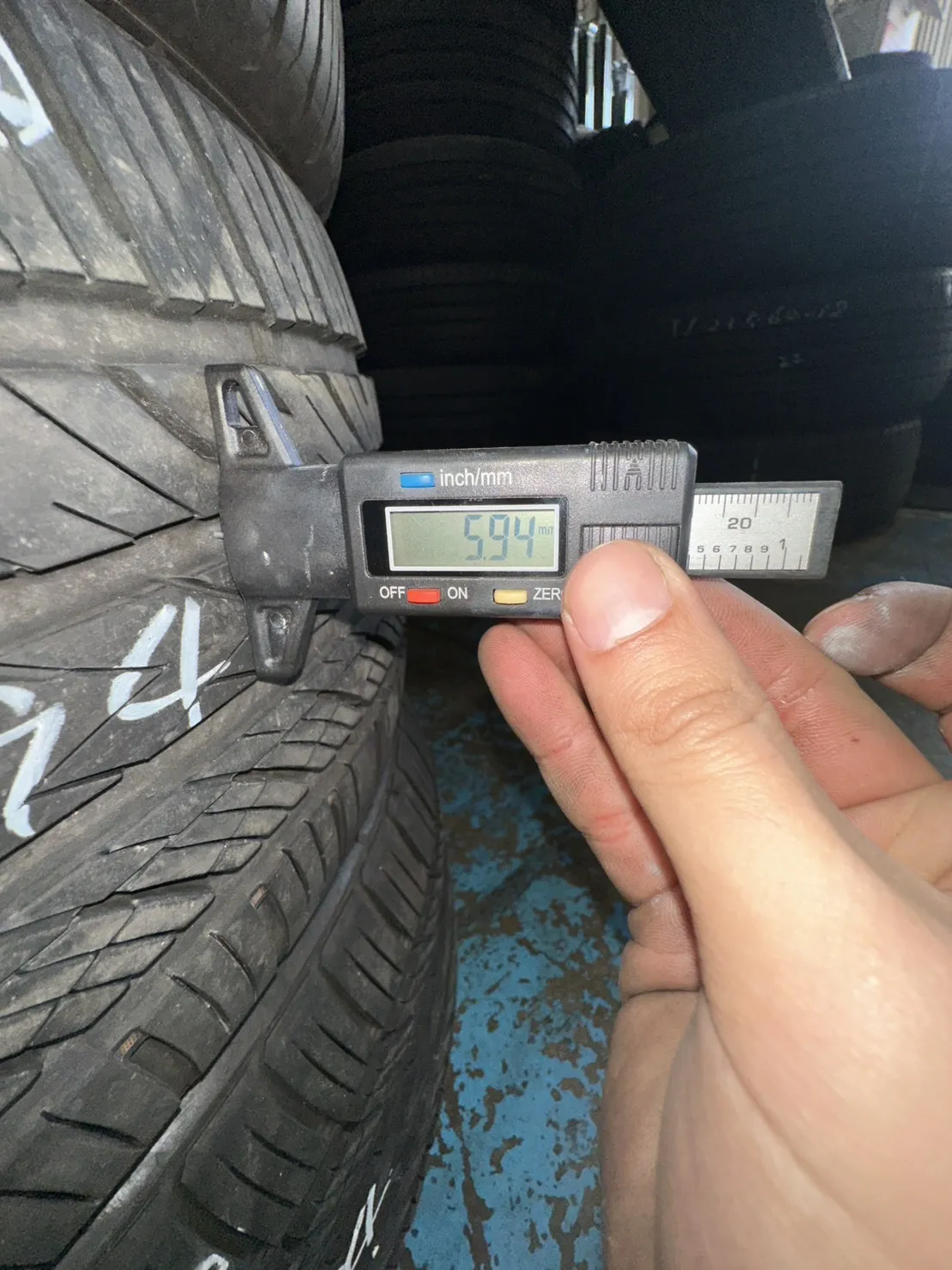 南港NS-25 二條 225-40-18