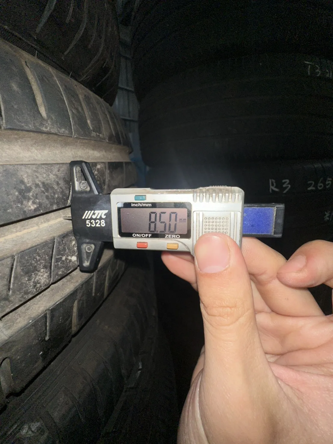 登錄普R1 二條 205-70-15