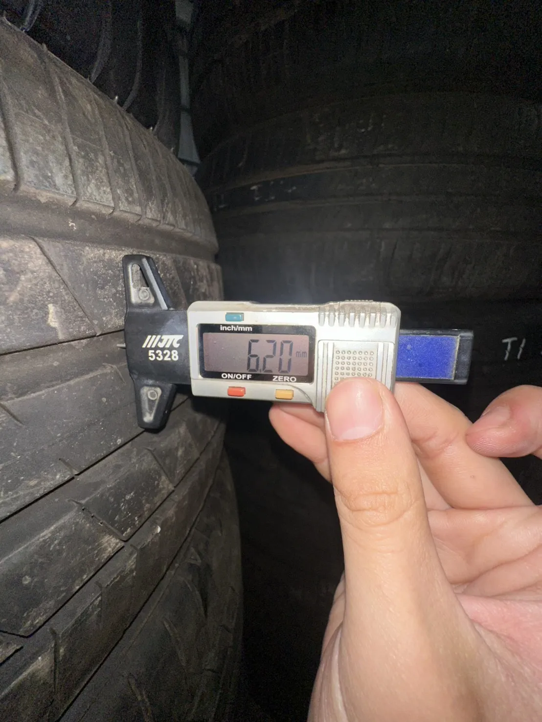 登錄普060 二條 235-45-18