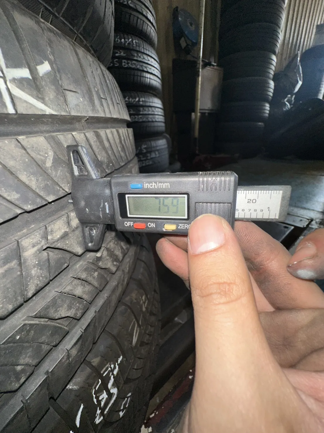 飛隼CT60 二條 235-55-18