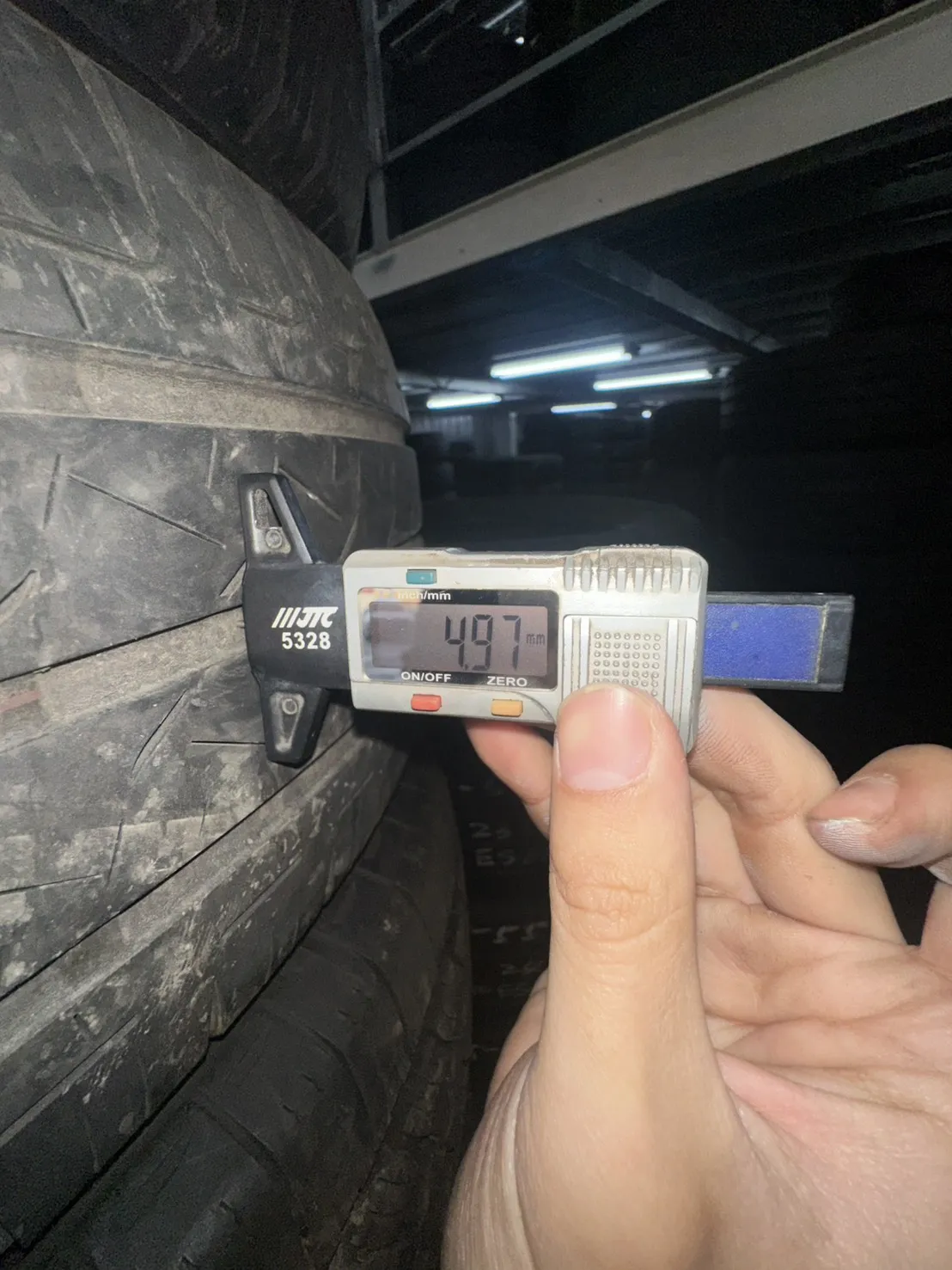 普利司通R660A 二條 235-60-17