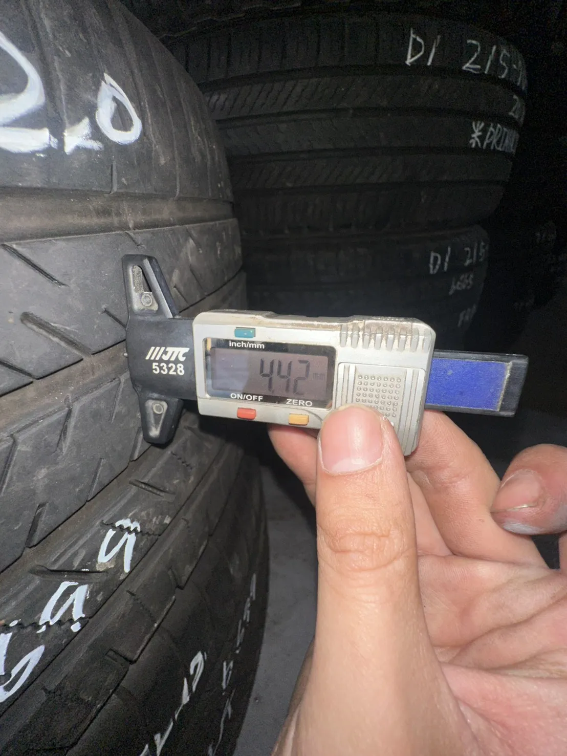 阿特拉斯UHP 二條 255-40-20