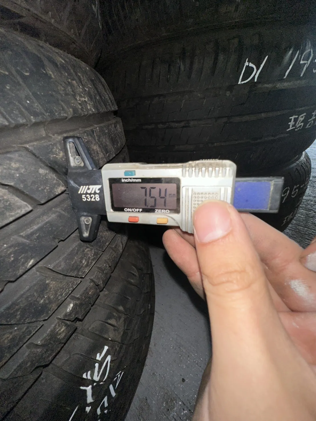 佳通 二條 195-55-15