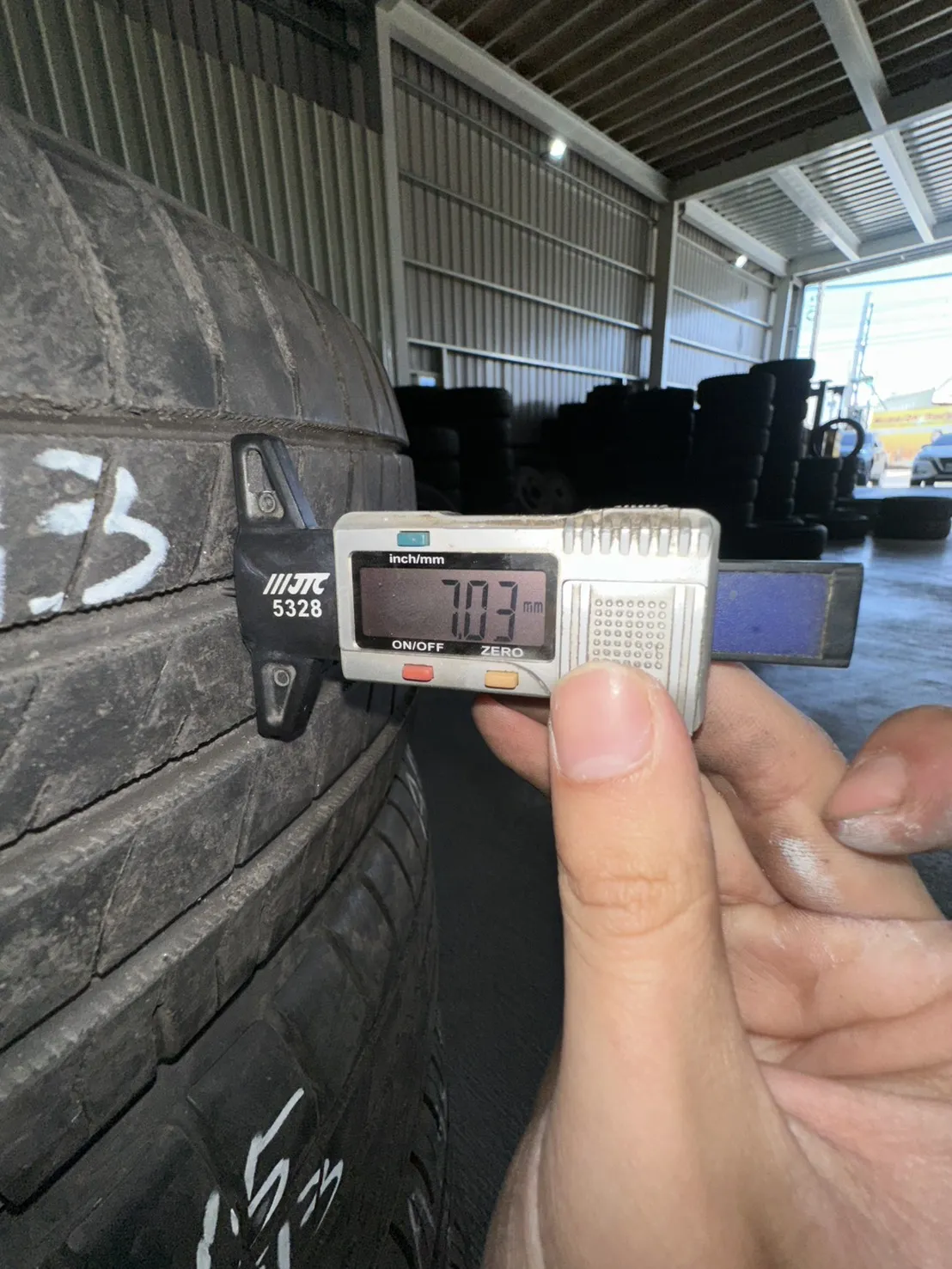 登錄普LM705 二條 195-55-15