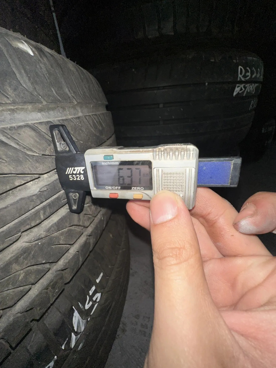 躍龍H01 二條 225-70-15