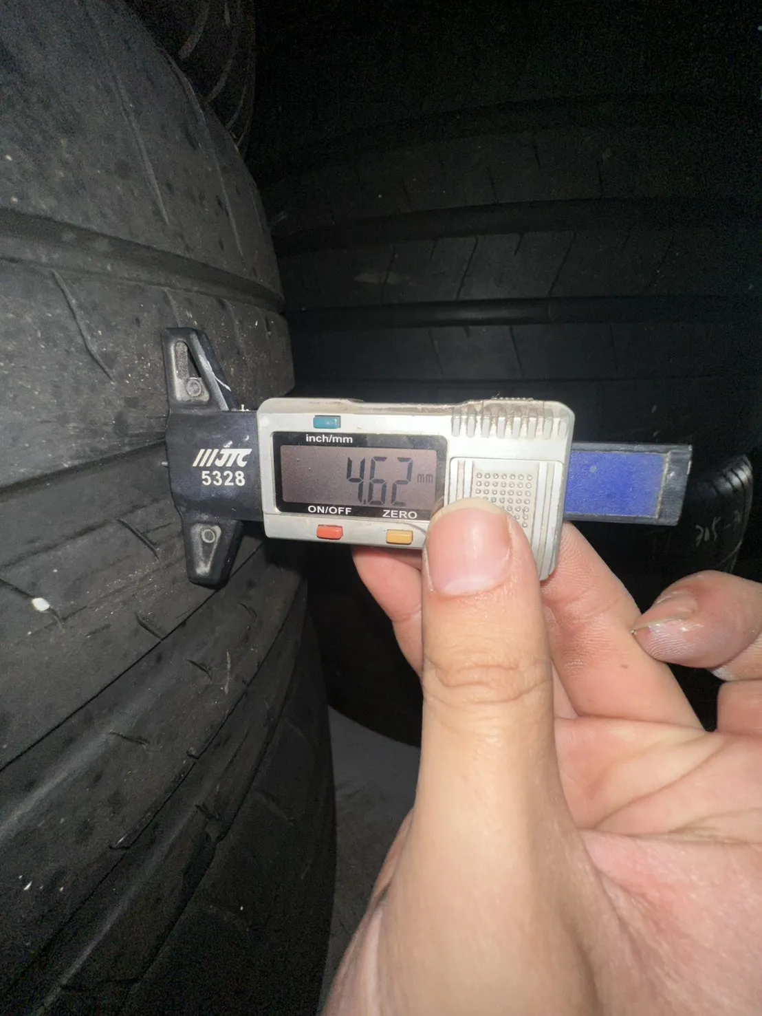 普利司通SPORT 二條 245-30-20