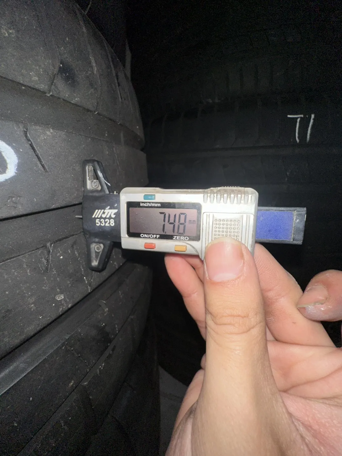 倍耐力PZ4 二條 305-30-20