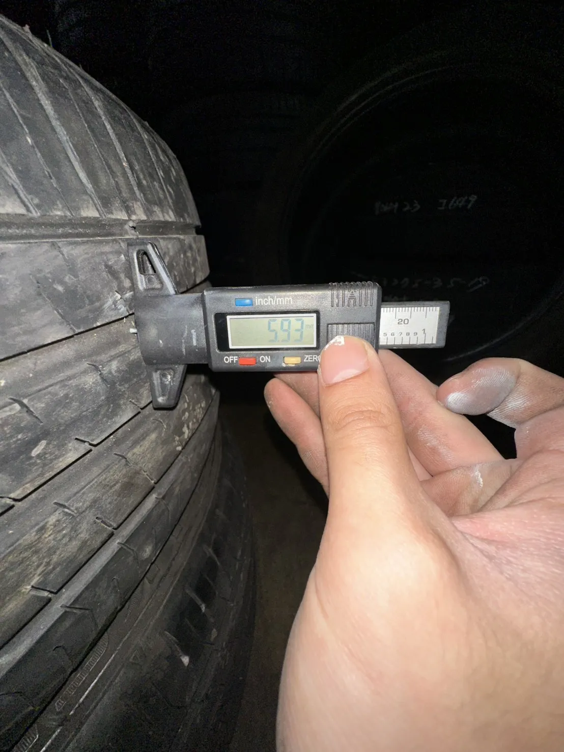 飛隼FK510 二條 215-45-17