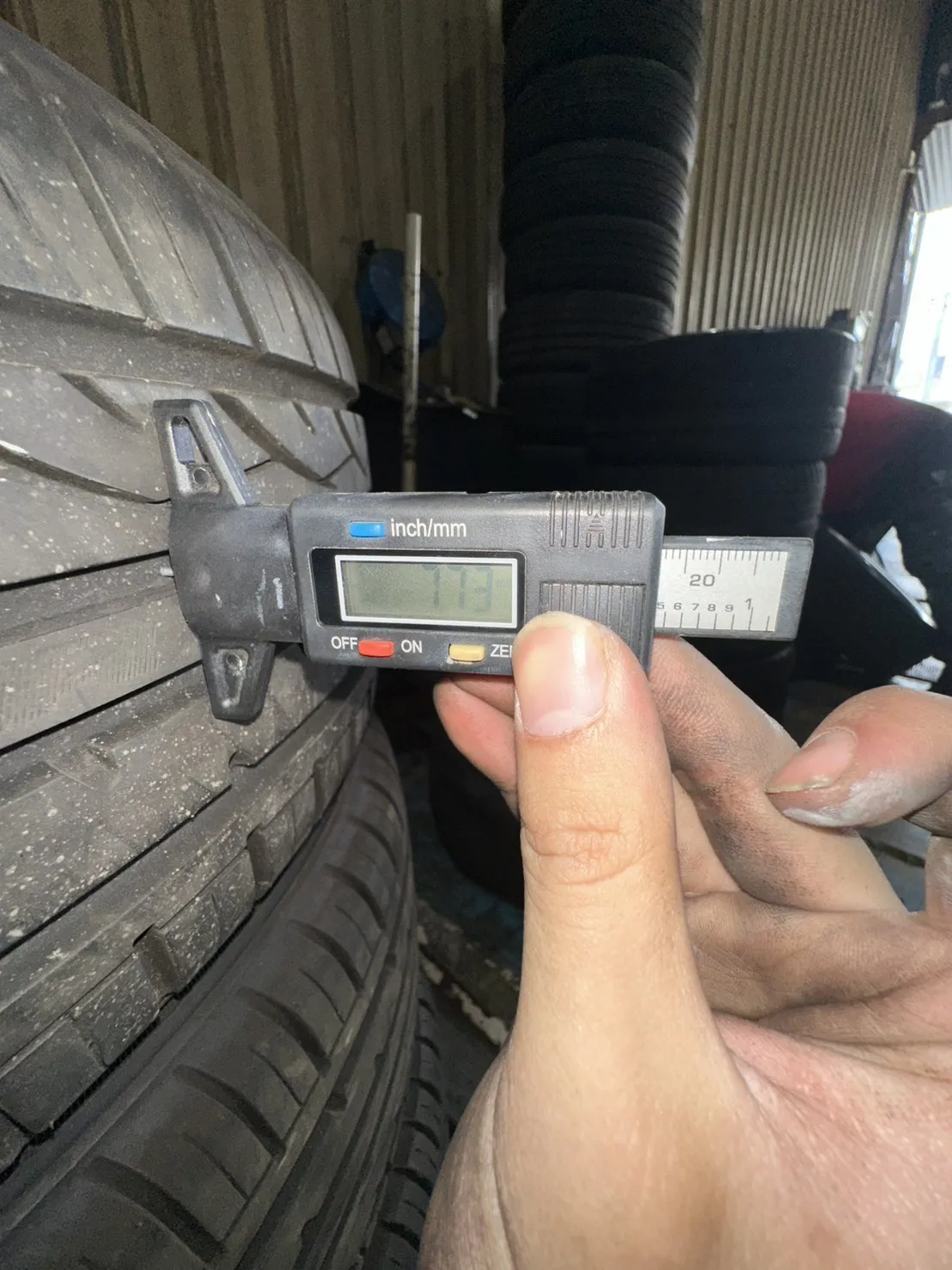 雷登R02 四條 195-50-15