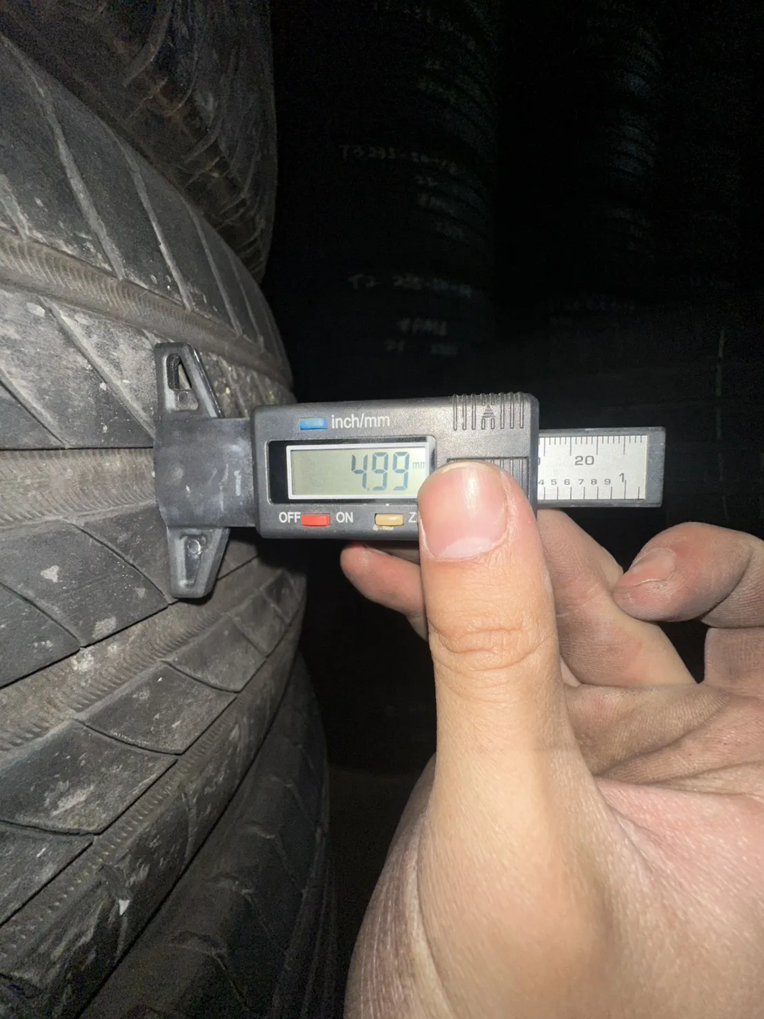 米其林E-PRIMACY 四條 235-60-18