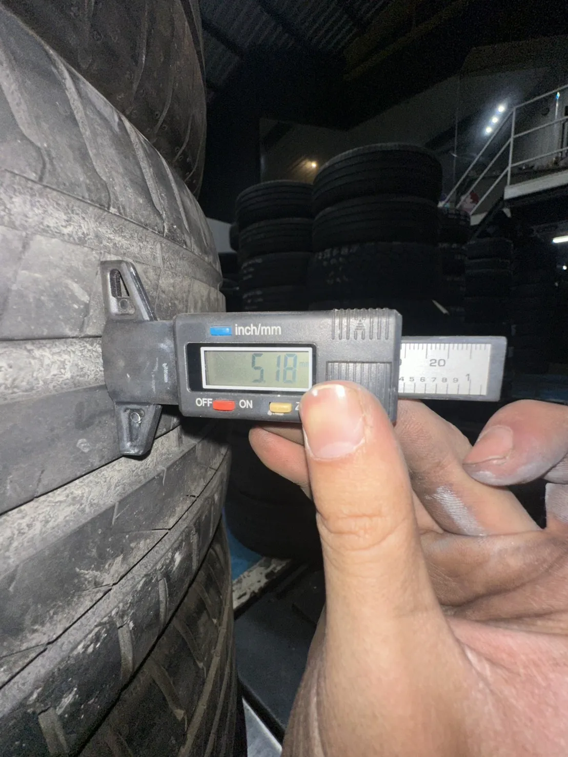 倍耐力P7 二條 255-40-18