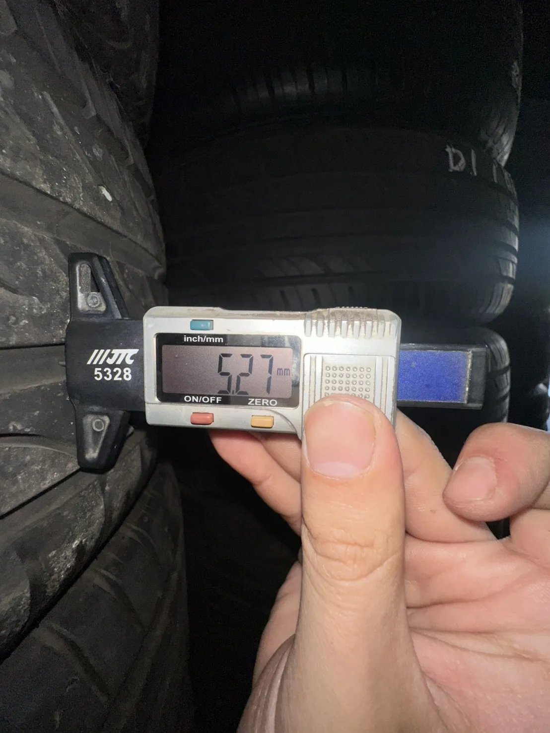 倍耐力PZERO NERO 二條 205-40-17