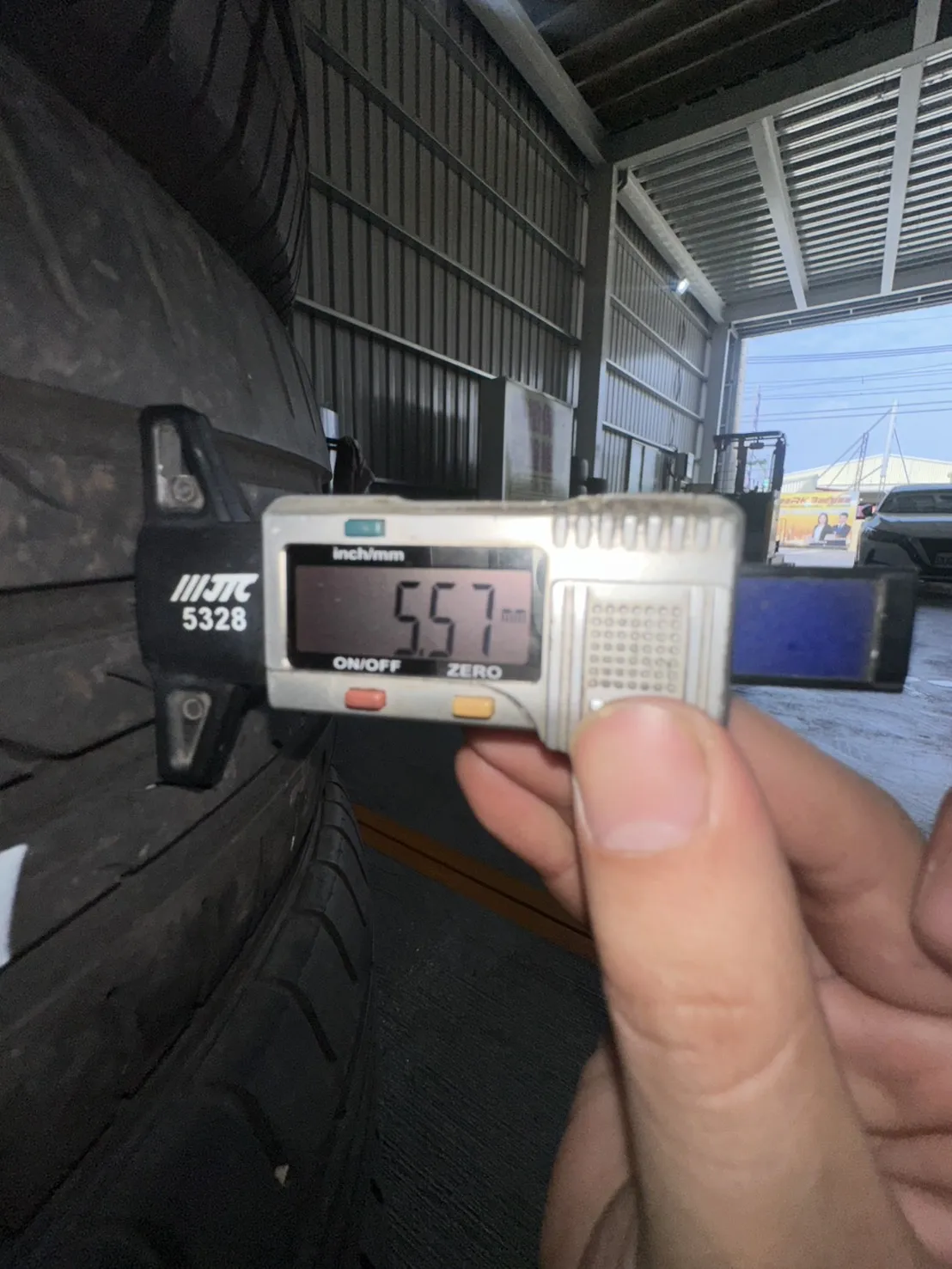 尼克森PLUS 四條 195-50-15