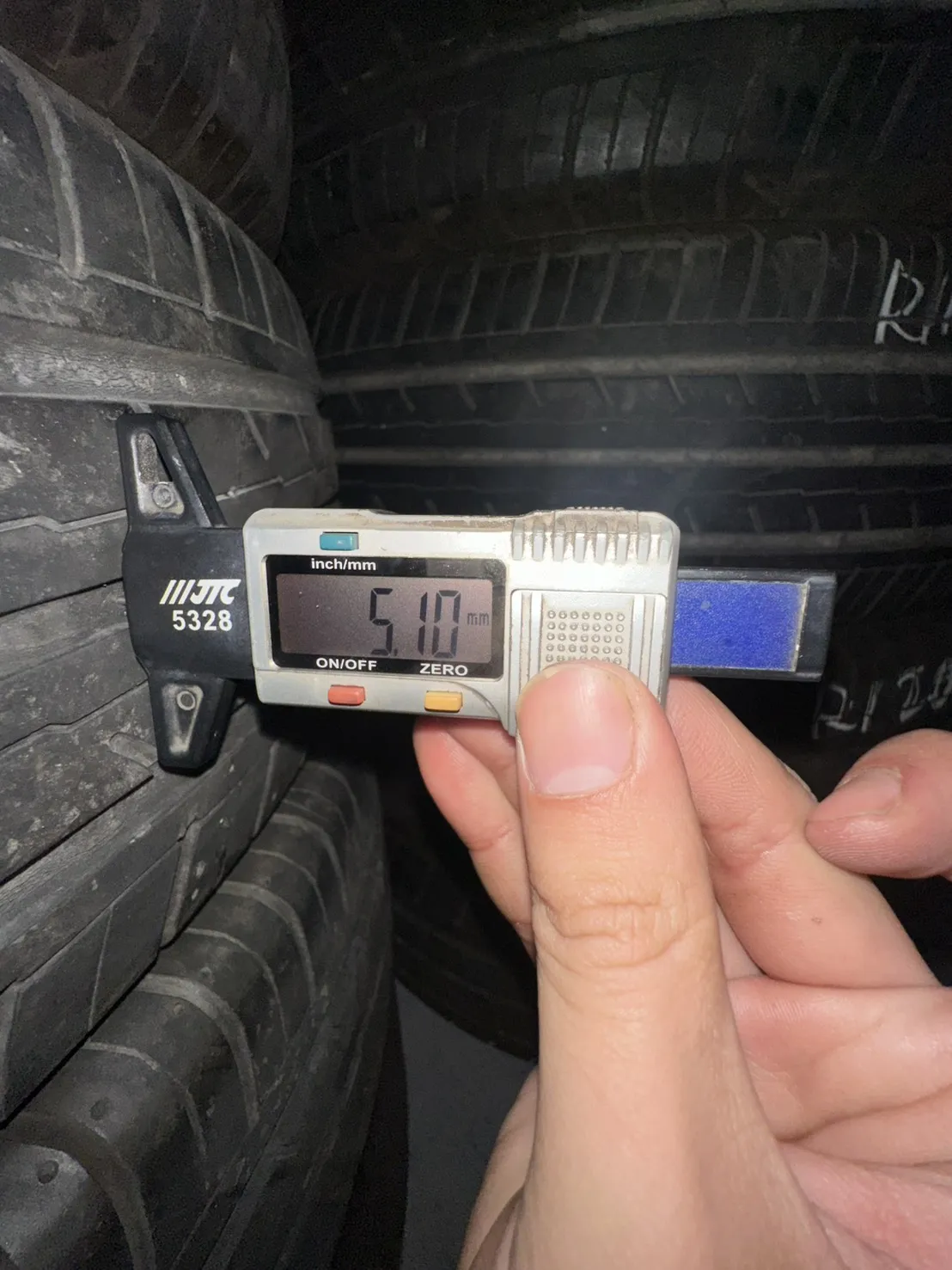 橫濱ES32 四條 195-65-15